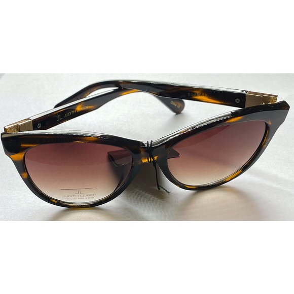 JL Judith Leiber Tortoise Butterfly Sunglasses - Picture 2 of 11